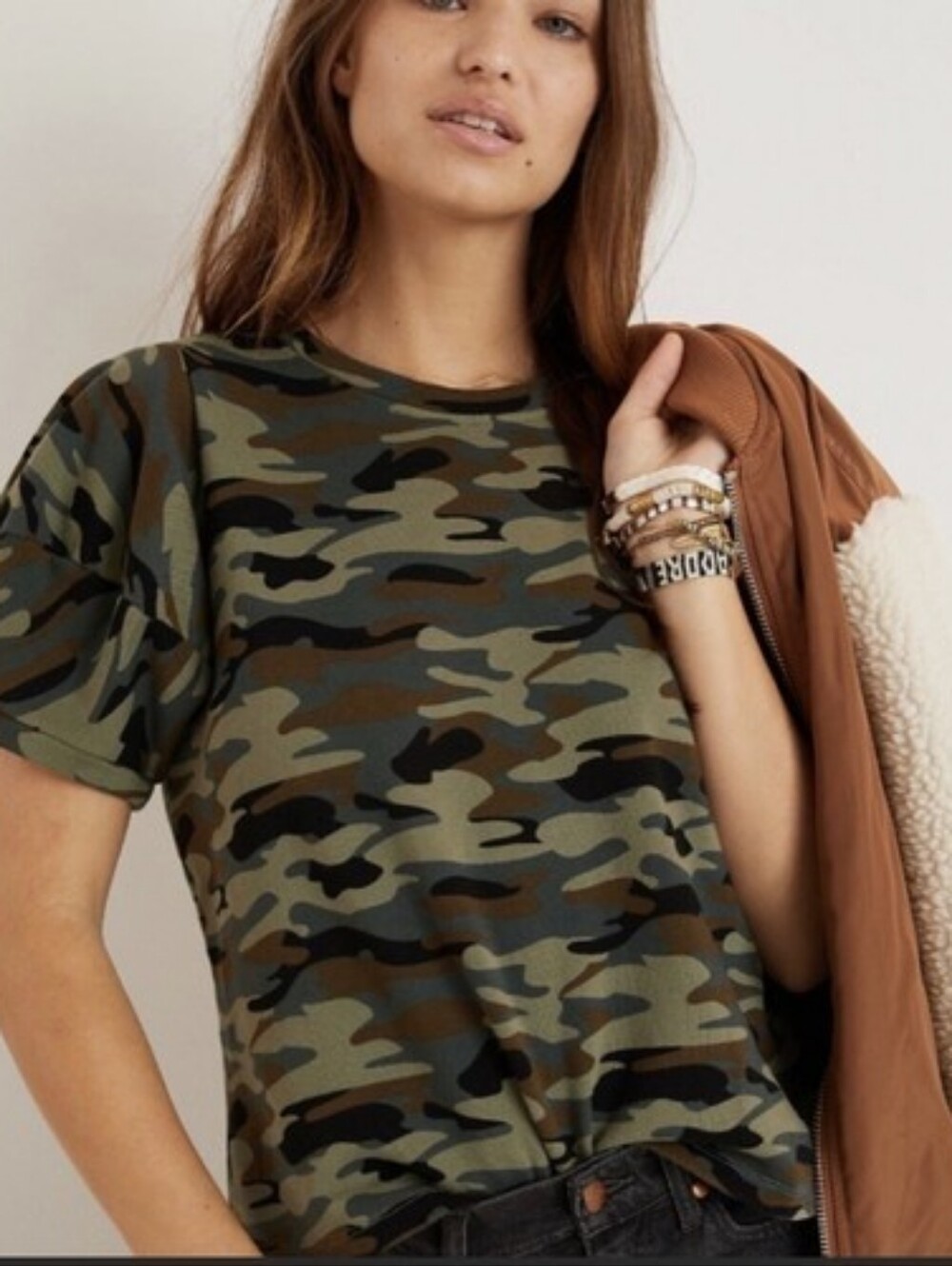 Anthropologie Velvet by Graham & Spencer Camo T-Shirt puff sleeve women's large